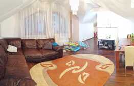 Apartament la mansarda, zona Intre Lacuri