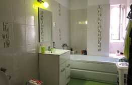 Apartament 3 camere, in zona strazii Romul Ladea