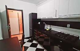 Boxa si parcare, decomandat, modern, zona Stejarului