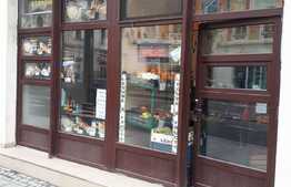 Spatiu comercial Ultracentral, 44 mp, cu vitrina si vad deosebit