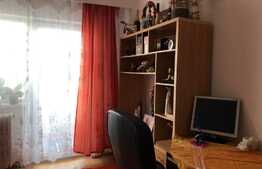 Apartament 3 camere, etaj intermediar, decomandat, zona LIDL Marasti