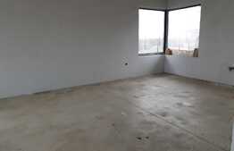 Vanzare casa individuala, 130 mp utili, 440 mp teren, Exterior Est!