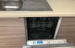 Apartament 2 camere, 69 mp, bloc nou, parcare, zona Aurel Vaicu