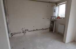 EXCLUSIVITATE ! Apartament 3 camere, CF, Terasa, semifinisat! Zona strazii Stejarului!