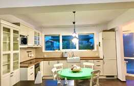 Casa 122 mp, teren 300 mp, garaj, zona Grand Hotel Italia