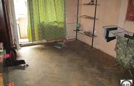 3 camere de vanzare, decomandat, 65 mp utili, etaj intermediar, zona Dambovitei