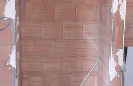 Apartament cu 2 camere, semifinisat, 45 mp, zona Terra!