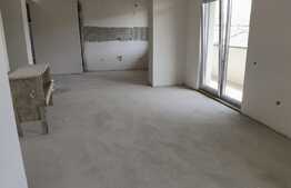 Apartament cu 3 camere, semifinisat cu CF, 86 mp, parcare ,zona Terra!