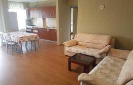 Apartament 3 camere, 68 mp, zona Plopilor