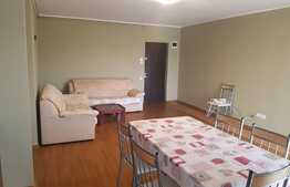Apartament 3 camere, 68 mp, zona Plopilor