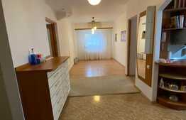 Apartament 4 camere, 100 mp, decomandat, zona Titulescu!!!