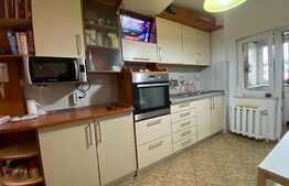 Apartament 4 camere, 100 mp, decomandat, zona Titulescu!!!