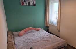 Apartament cochet, etaj 1, decomandat, parcare! Zona Sesul de Sus!