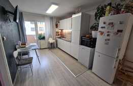 Apartament cochet, etaj 1, decomandat, parcare! Zona Sesul de Sus!