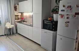 Apartament cochet, etaj 1, decomandat, parcare! Zona Sesul de Sus!