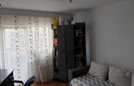 2 camere decomandate, etaj intermediar, zona Calea Floresti 