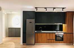 Apartament cu 2 camere, 65 mp, lux, garaj, zona Iulius Mall