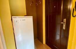 Garsoniera, 27 mp, balcon, zona strazii Dejului