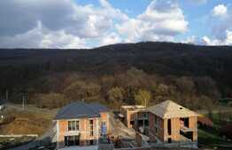 Ansamblu privat cu 5 case! Casa individuala 160 mp utili D+P+E, 572 mp teren, Zona restaurant Roata