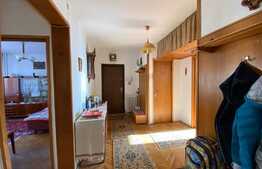 Apartament 3 camere, 83 mp, cartierul Andrei Muresanu!