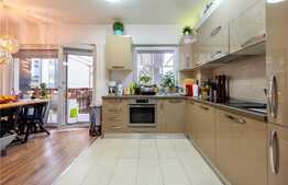 Apartament 3 camere, 85 mp, imobil nou, gradina 45 mp, garaj, zona Sofia Residence