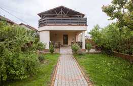 Casa, 330 mp, garaj, parcare, curte, zona strazii Eugen Ionesco