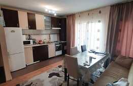 Apartament cu 3 camere si 2 balcoane, zona Florilor