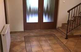 Casa individuala, 180 mp, teren 500 mp, garaj, zona strazii Sobarilor