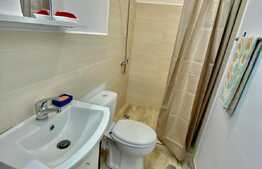 2 camere, decomandat, 70mp  loc de parcare, curte comuna, zona strazii Paris 