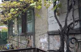 Casa renovabila si mansardabila 70 mp, 490 mp teren, zona de case!