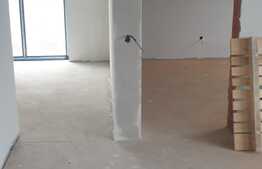 Cea mai buna oferta!!! Apartament semifinisat, balcon 6 mp si pod cu scara interioara