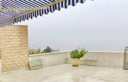 Apartament superb, 3 camere, terasa 60 mp, piscina,  zona American Village