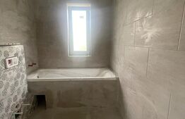 Duplex finisat de vanzare, 5 camere, 400 teren, zona Avram Iancu 