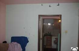 Garsoniera, 22 mp utili, decomandata, mobilata, zona strazii Cojocnei