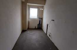 2 camere, 57 mp utili, semifinisat, parcare! Zona LIDL!