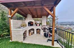 Exclusiv!Casa deosebita cu finisaje premium, 162 mp util, 300 teren, priveliste, garaj, jacuzzi!