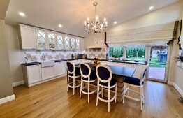 Exclusiv!Casa deosebita cu finisaje premium, 162 mp util, 300 teren, priveliste, garaj, jacuzzi!