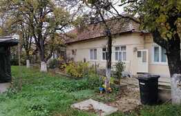 Casa cuplata, 60 mp utili, 600 mp teren, Someseni