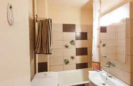 Woow!! Garsoniera la etaj intermediar, zona Parang