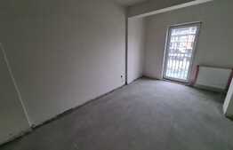 Apartament  2 camere , 50mp, semifinisat, loc parcare! Zona strazii Balastierei!