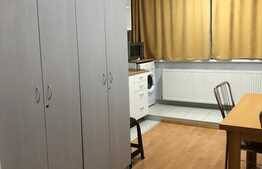 Apartament cu doua camere decomandate, 52 mp, zona ultracentrala 