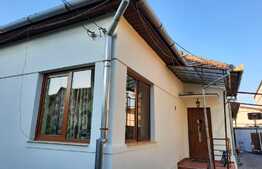 Oportunitate! Casa individuala,160 mp utili, 416 mp teren,zona linistita de case, garaj