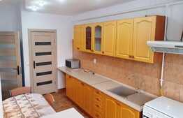 Apartament cu 3 camere, decomandat, bloc nou, 70 mp, zona Iulius Mall