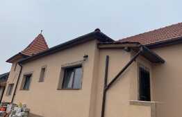 Casa cuplata, 80 mp utili, 200 mp teren, pretabila birouri! 