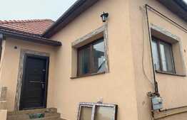 Casa cuplata, 80 mp utili, 200 mp teren, pretabila birouri! 