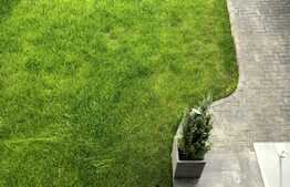 Casa ultrafinisata, gata de locuit, la 5 min de centrul orasului!