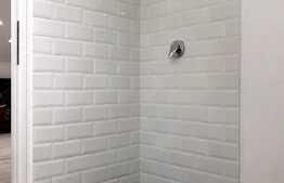 Casa ultrafinisata, gata de locuit, la 5 min de centrul orasului!