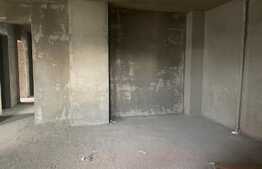 Spatiu comercial, cartierul Zorilor, 188 mp, cu 2 locuri de parcare exterioare