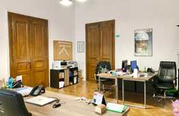 Casa cu 4 camere, 160 mp, terasa, curte 100 mp, zona  Cetățuia