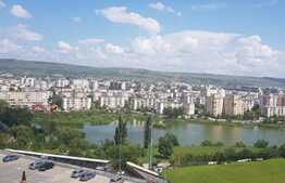 3 camere, 70mp, A.C., parcare subterana, terasa, panorama, zona Viva City